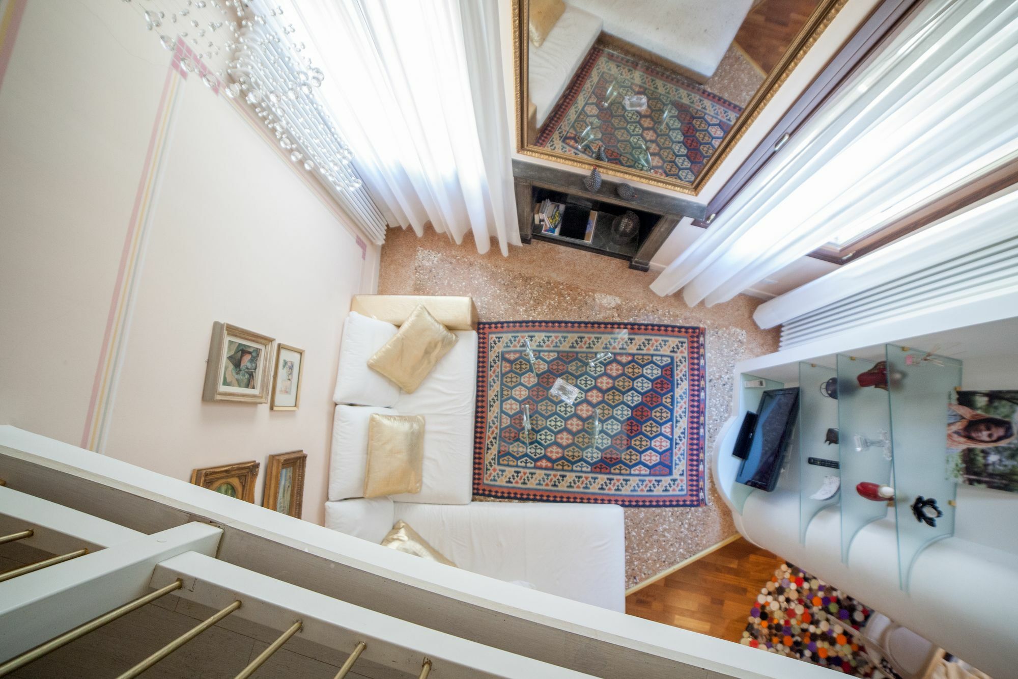 Donatello Apartment